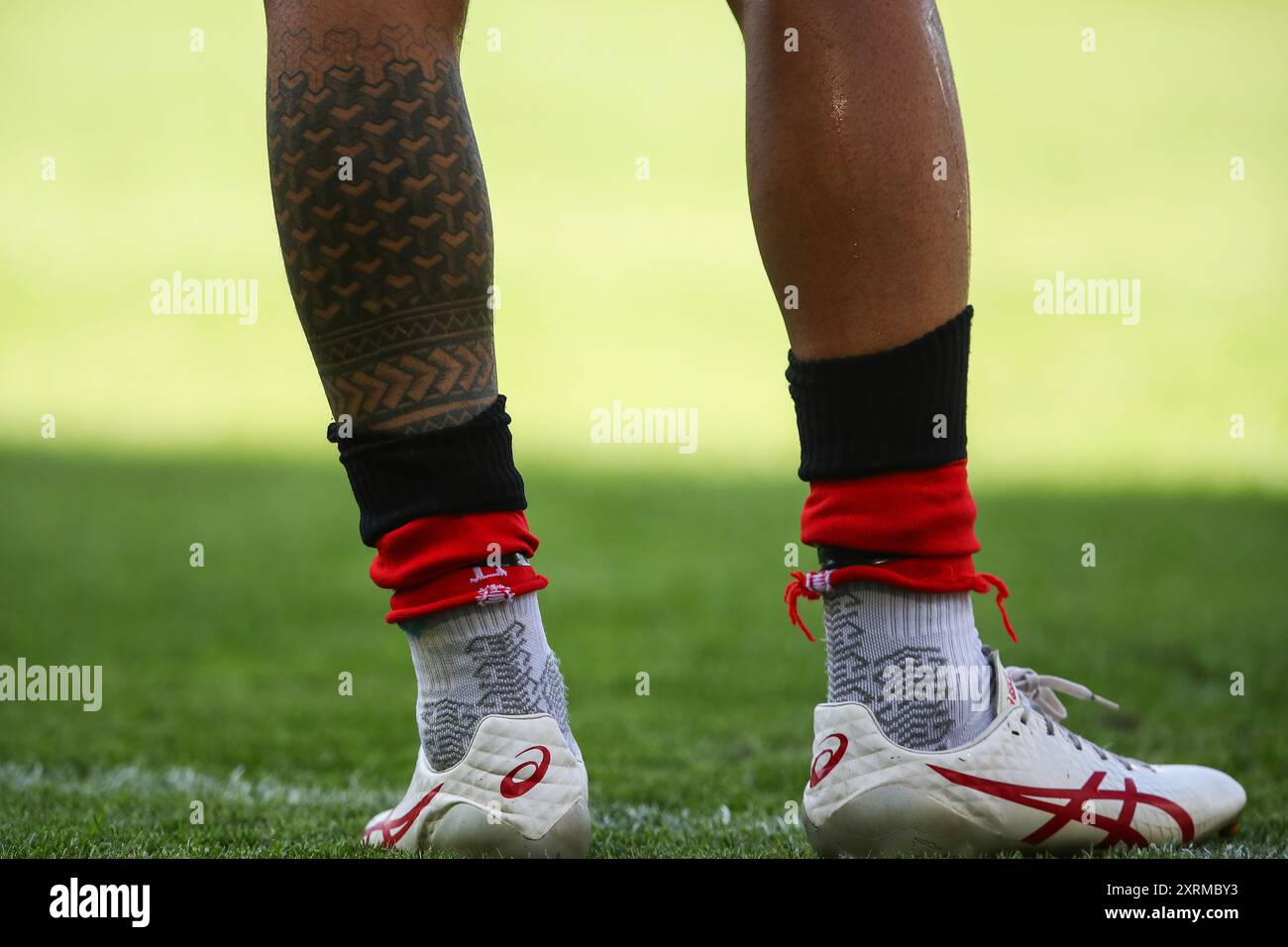 Leigh, Royaume-Uni. 11 août 2024. Le tatouage de jambe d'Umyla Hanley de Leigh Leopards lors du match Leigh Leopards vs Hull FC au Leigh Sports Village, Leigh, Royaume-Uni, 11 août 2024 (photo par Gareth Evans/News images) à Leigh, Royaume-Uni le 8/11/2024. (Photo de Gareth Evans/News images/SIPA USA) crédit : SIPA USA/Alamy Live News Banque D'Images