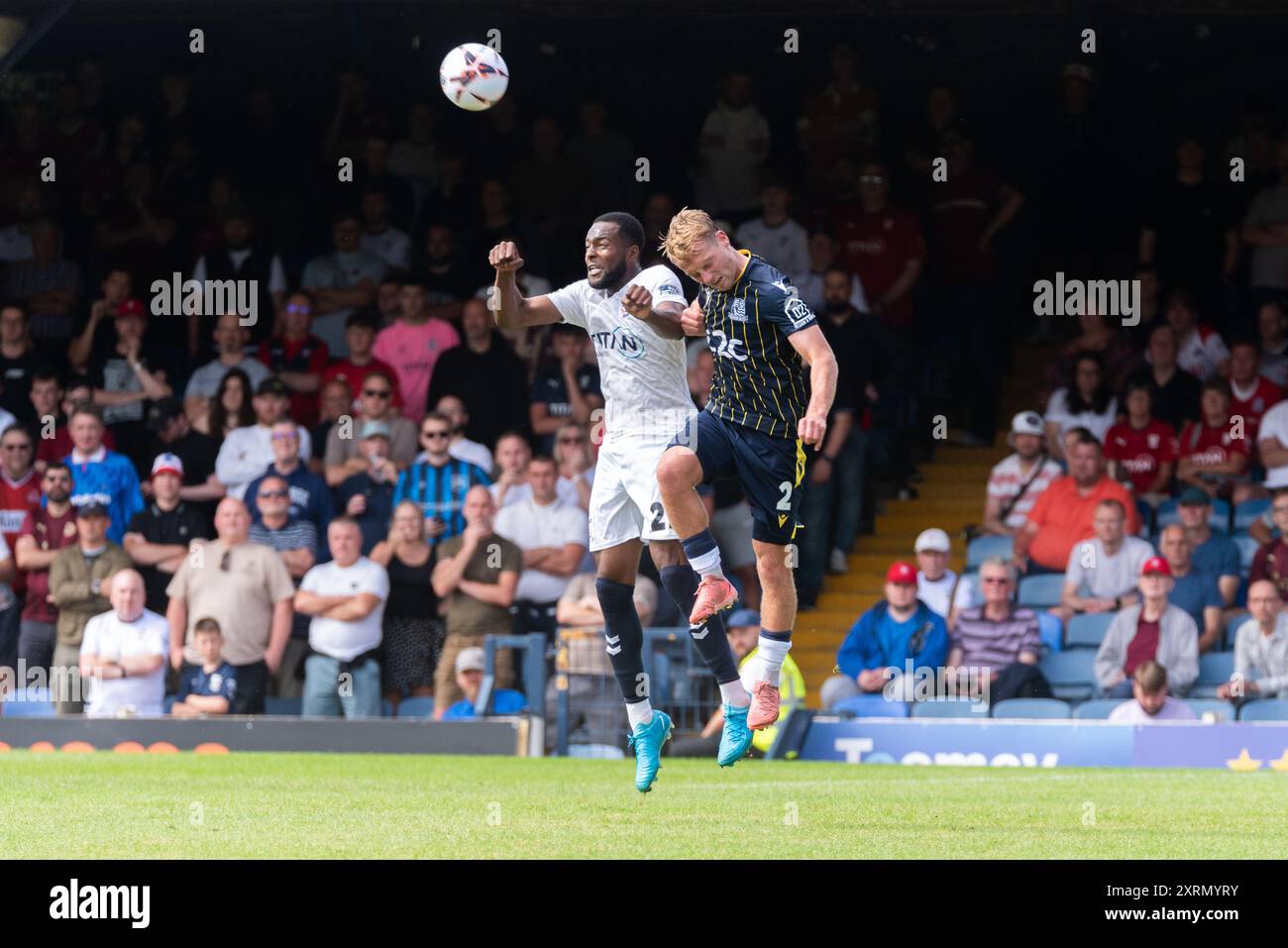 Southend Utd contre York City en 2024-25 Vanarama National League au Roots Hall. Premier jeu sous la nouvelle propriété de COSU. Gus Scott-Morriss de Southend Banque D'Images