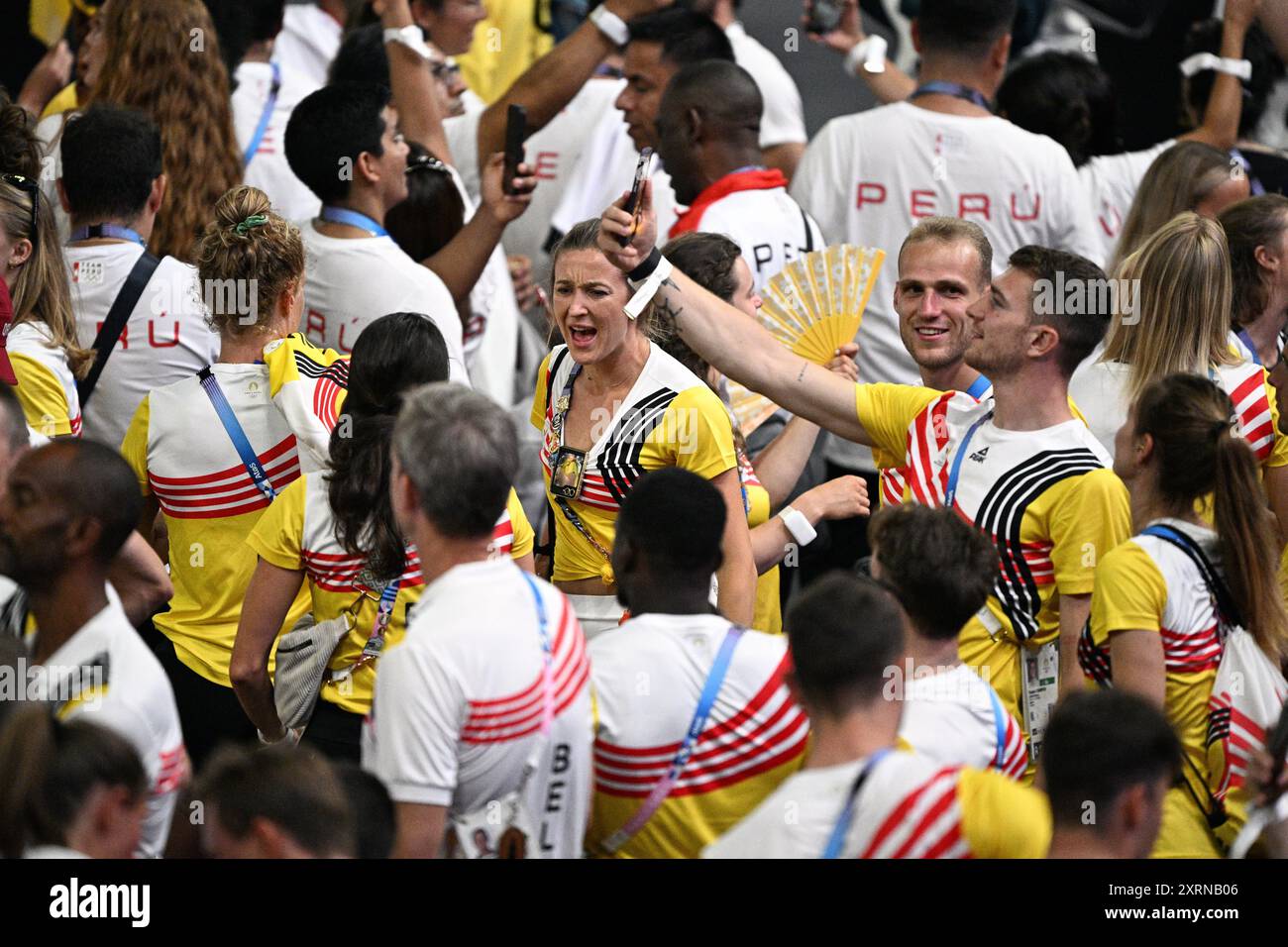 Paris, France. 11 août 2024. Équipe Belgique photographiée lors de la cérémonie de clôture des Jeux Olympiques de Paris 2024 le dimanche 11 août 2024 à Paris, France. Les Jeux de la XXXIIIe Olympiade se déroulent à Paris du 26 juillet au 11 août. La délégation belge compte 165 athlètes en compétition dans 21 sports. BELGA PHOTO JASPER JACOBS crédit : Belga News Agency/Alamy Live News Banque D'Images