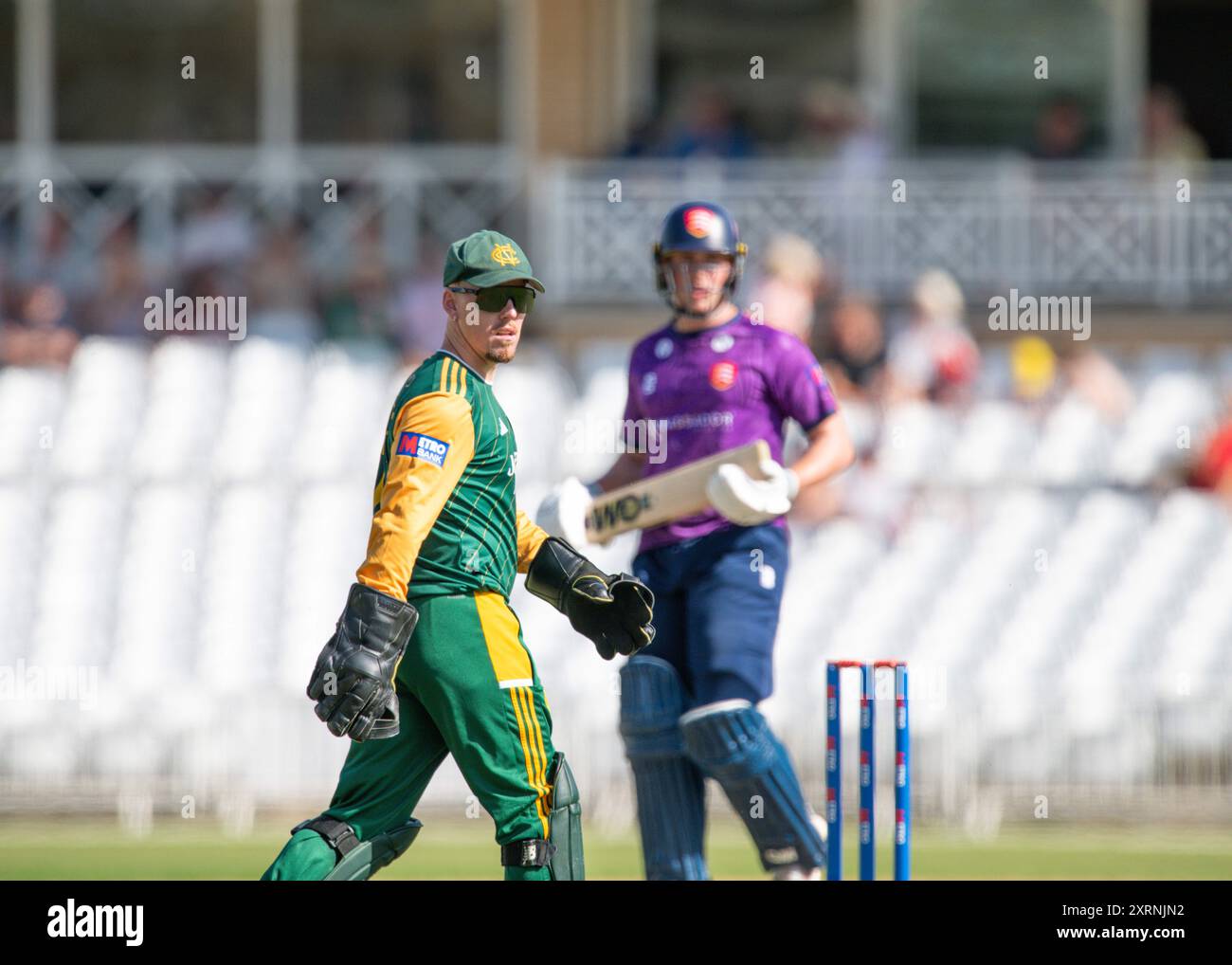 Nottingham, Royaume-Uni. 11 août 2024. Tom MOORES de Nottingham Outlaws dirigeant les positions sur le terrain lors du match de la Royal London One-day Cup Nottinghamshire vs Essex à Trent Bridge, Nottingham, Royaume-Uni, 11 août 2024 (photo par Mark Dunn/News images) à Nottingham, Royaume-Uni le 8/11/2024. (Photo de Mark Dunn/News images/SIPA USA) crédit : SIPA USA/Alamy Live News Banque D'Images