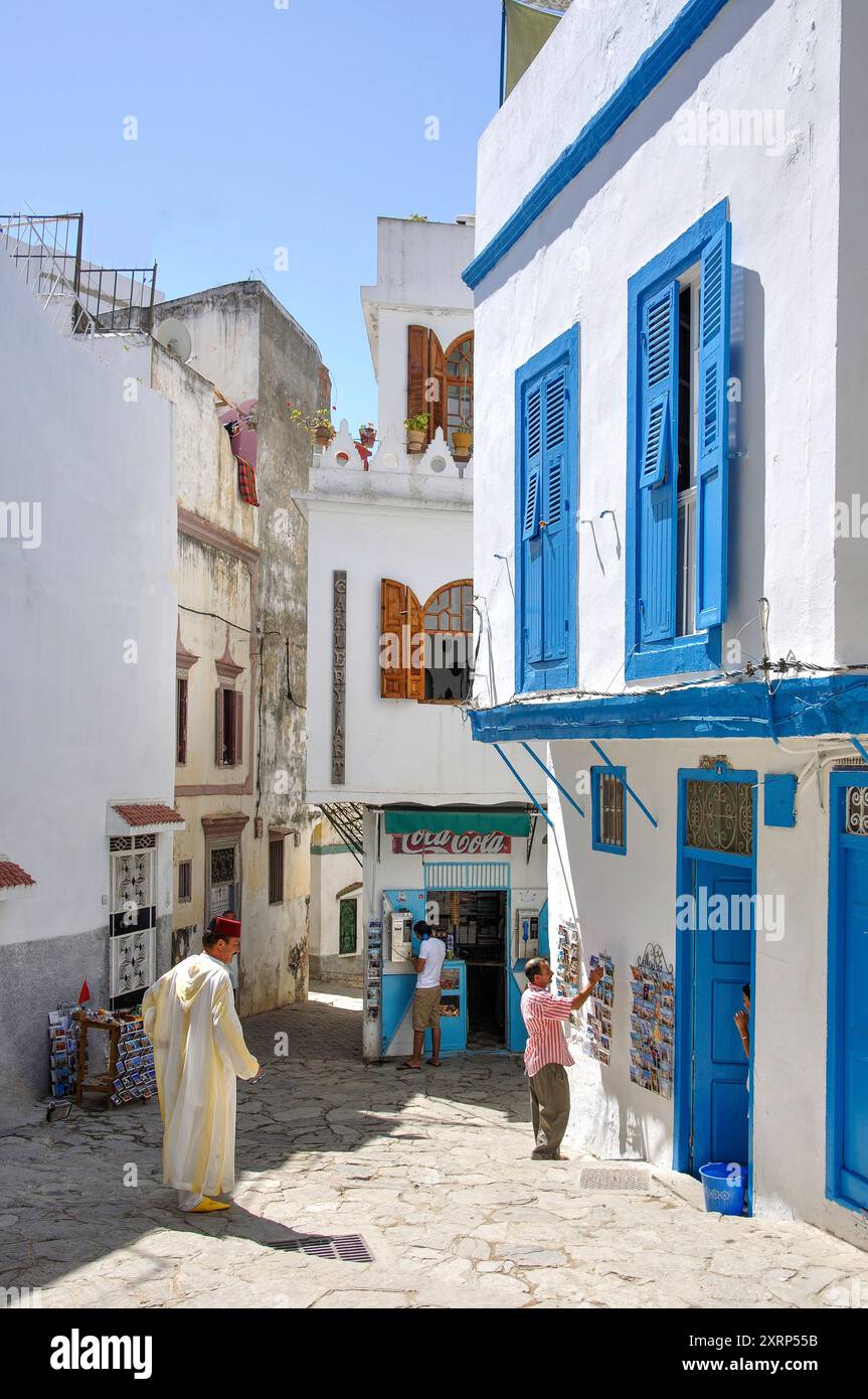 Scène de rue, Medina, Tanger, Maroc, Région Tangier-Tétouan Banque D'Images