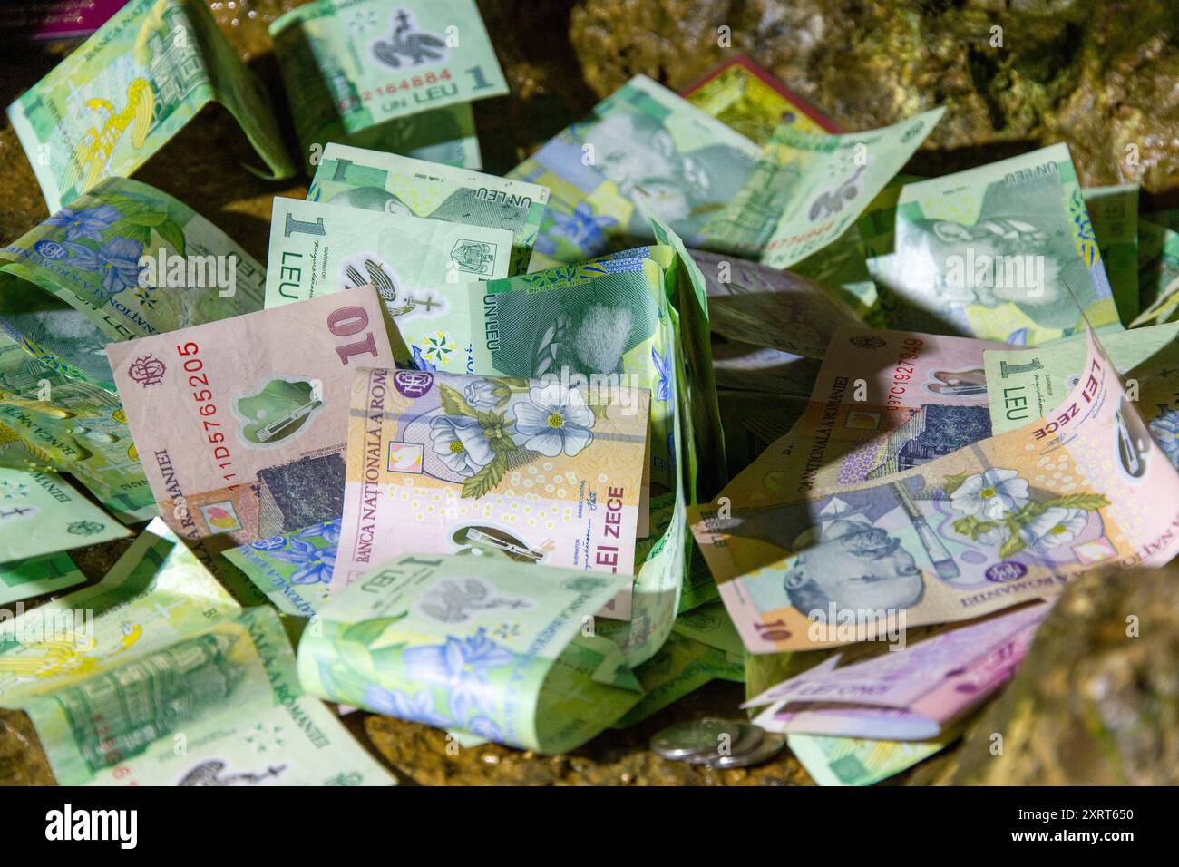 Sanctuaire de la grotte d'Ialomitei Roumanie Banque D'Images