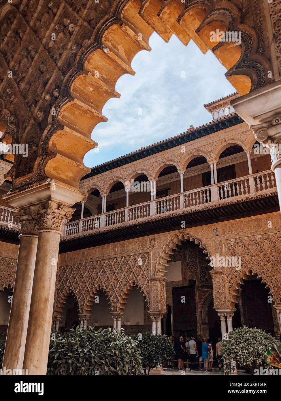 Explorez les chambres royales de la Gran Alcázar, où histoire et art se rencontrent à Séville, en Espagne Banque D'Images