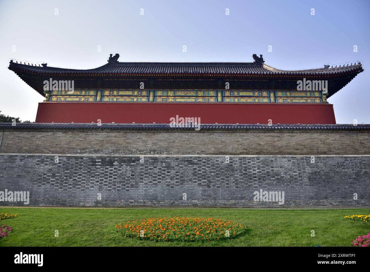 Point de repère touristique du Temple du ciel, où les empereurs des dynasties Ming et Qing priaient au ciel pour une bonne récolte, à Pékin, en Chine Banque D'Images