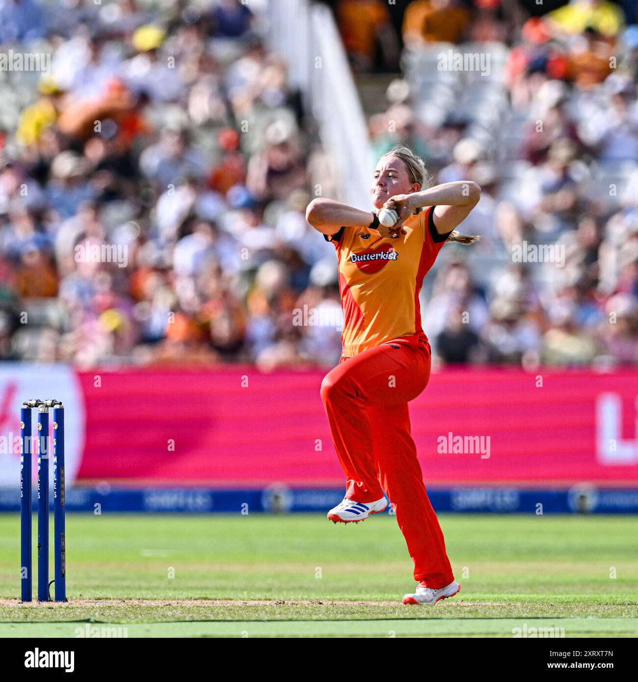 Edgbaston, Birmingham, Royaume-Uni. 12 août 2024. The Hundred Womens Cricket, Birmingham Phoenix versus Trent Rockets ; Charis Pavely de Birmingham Phoenix Women Credit : action plus Sports/Alamy Live News Banque D'Images