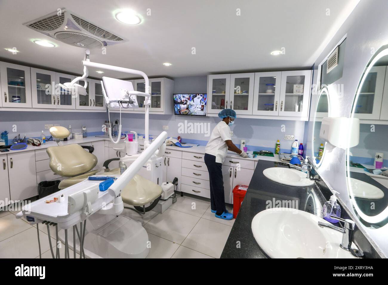 Vue d'une clinique dentaire à Nairobi, le 27 février 2024. Banque D'Images