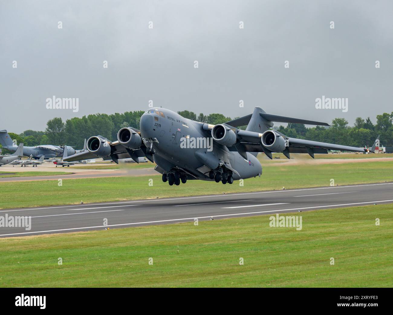 Royal Air Force C-17 Globemaster III départ le jour des départs au Royal International Air Tattoo Banque D'Images