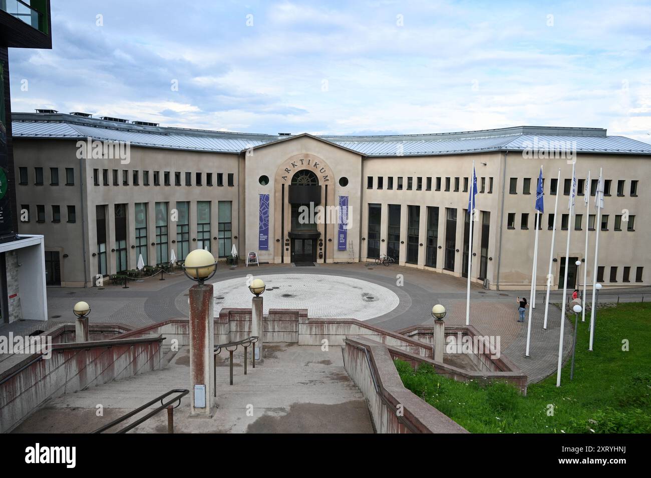 Rovaniemi, Finlande - 27 juillet 2024 : un centre scientifique et musée Arktikum dans la ville finlandaise de Rovaniemi Banque D'Images