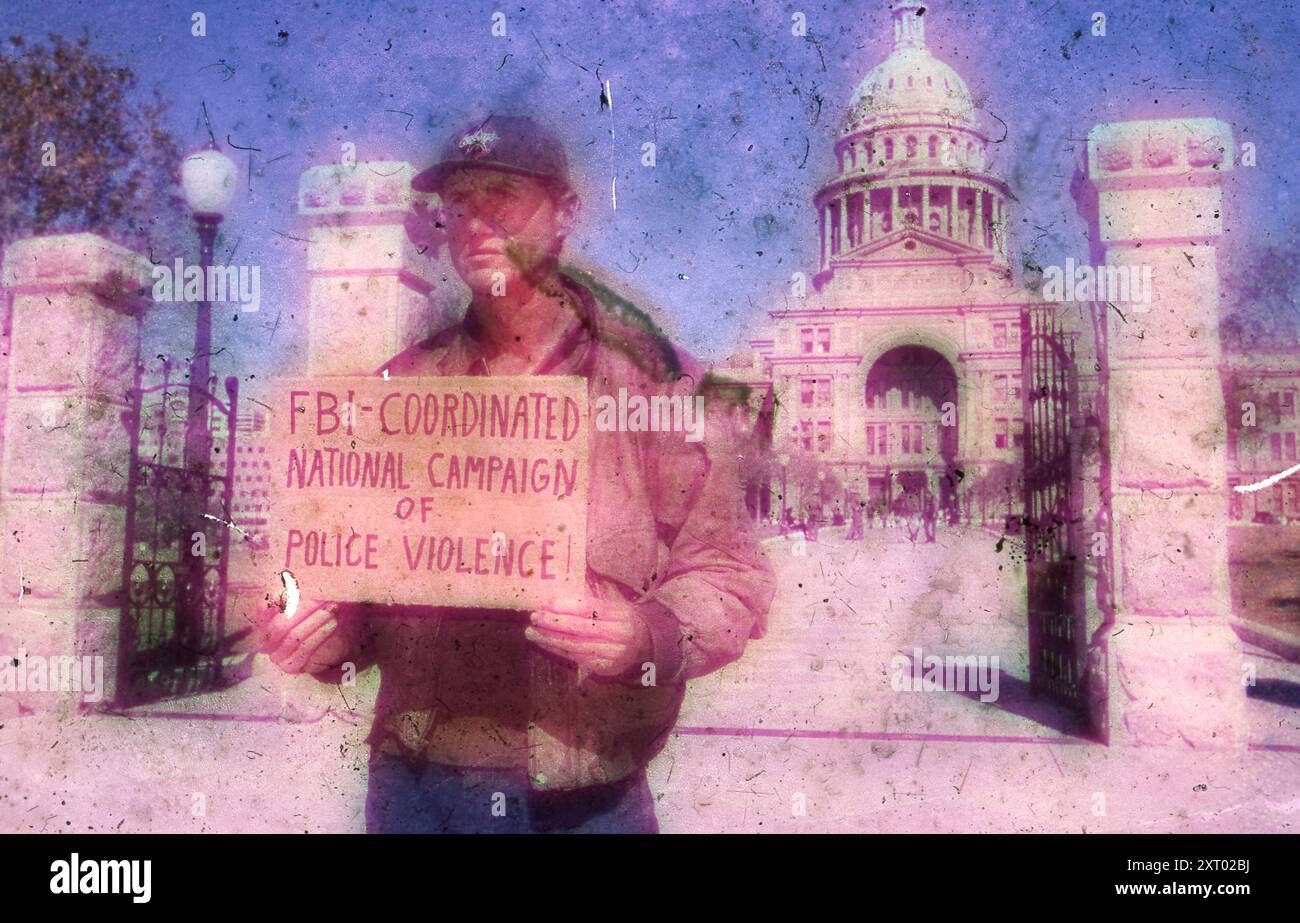 Austin Texas USA, 1993 : un manifestant devant le Capitole du Texas accuse le FBI de trop grande envergure du gouvernement contre le culte religieux Branch Davidian à Waco. ©Bob Daemmrich Banque D'Images