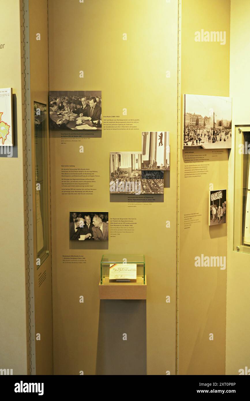 Le musée Willy Brandt House est dédié au chancelier fédéral et lauréat du prix Nobel de la paix à Lübeck, en Allemagne Banque D'Images