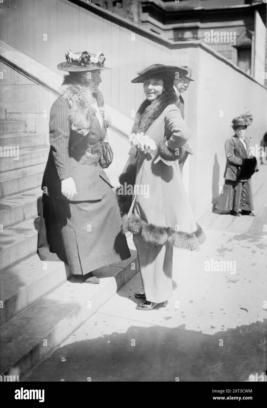 MRS Nelson Burr, entre c1910 et c1915. Banque D'Images