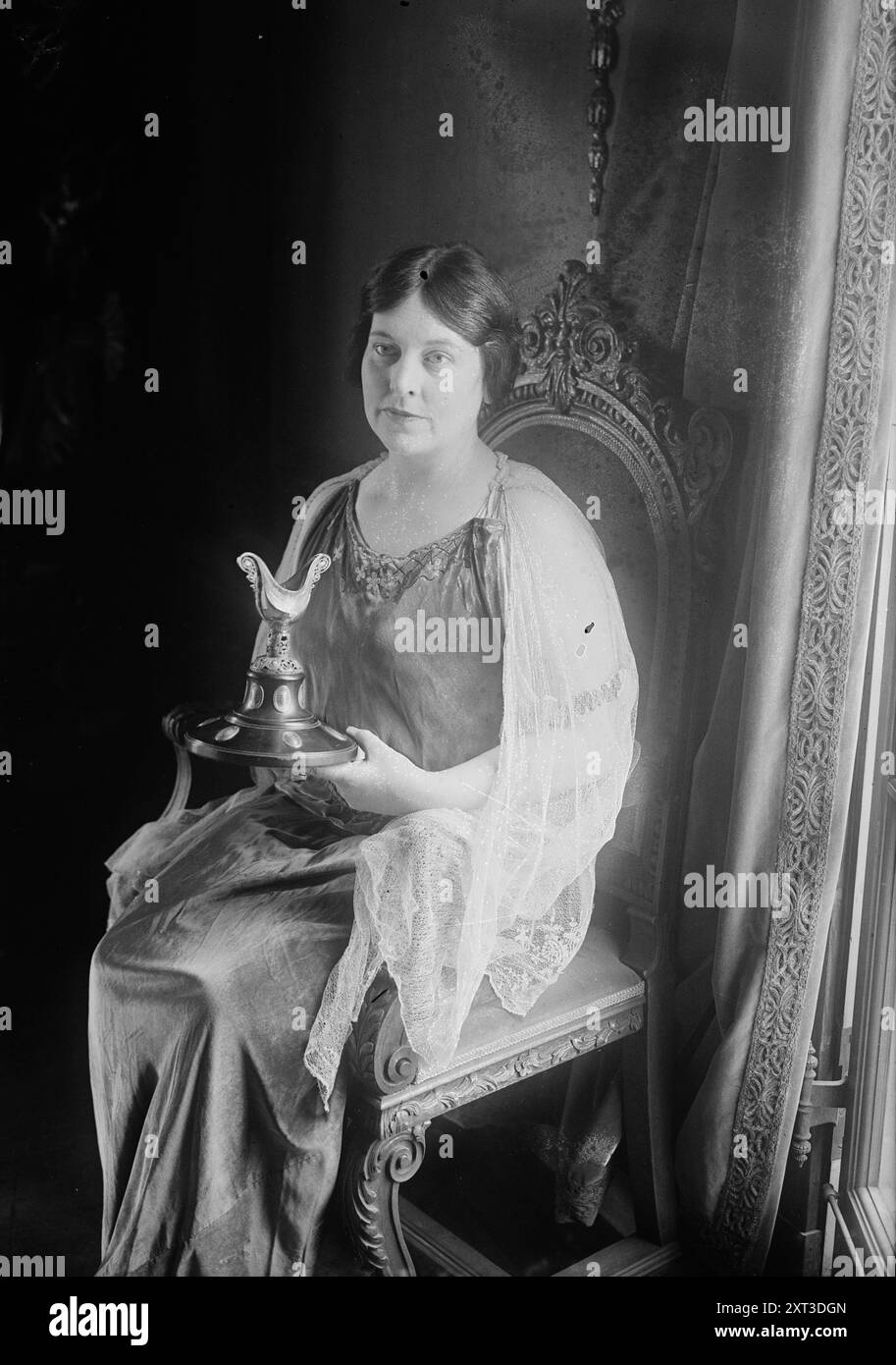 MRS S. Blackton, entre c1915 et c1920. L'actrice et productrice de films MRS J. Stuart Blackton (anciennement Paula Hilburn), mariée au producteur J. Stuart Blackton. Banque D'Images