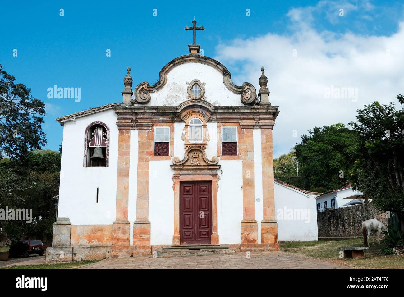 Tiradentes, Minas Gerais, Brésil - 6 mai 2024 : église Nossa Senhora do Rosario dans le centre historique de Tiradentes, Brésil Banque D'Images