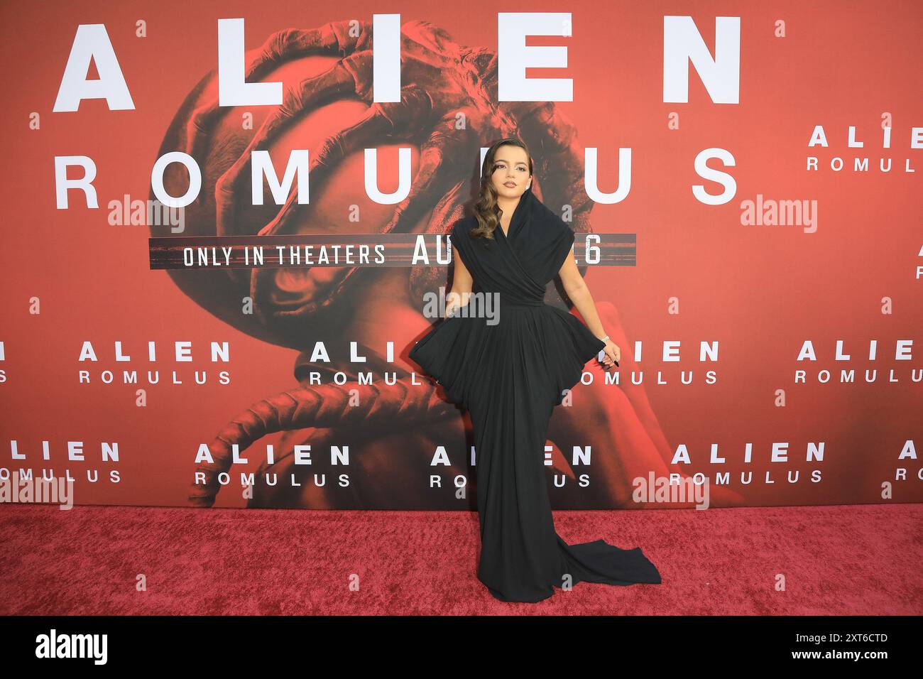 12 août 2024, Los Angeles, Californie, États-Unis : Isabela Merced à l'Alien : Romulus première mondiale au TCL Chinese Theatre IMAX (crédit image : © Nina Prommer/ZUMA Press Wire) USAGE ÉDITORIAL SEULEMENT! Non destiné à UN USAGE commercial ! Banque D'Images