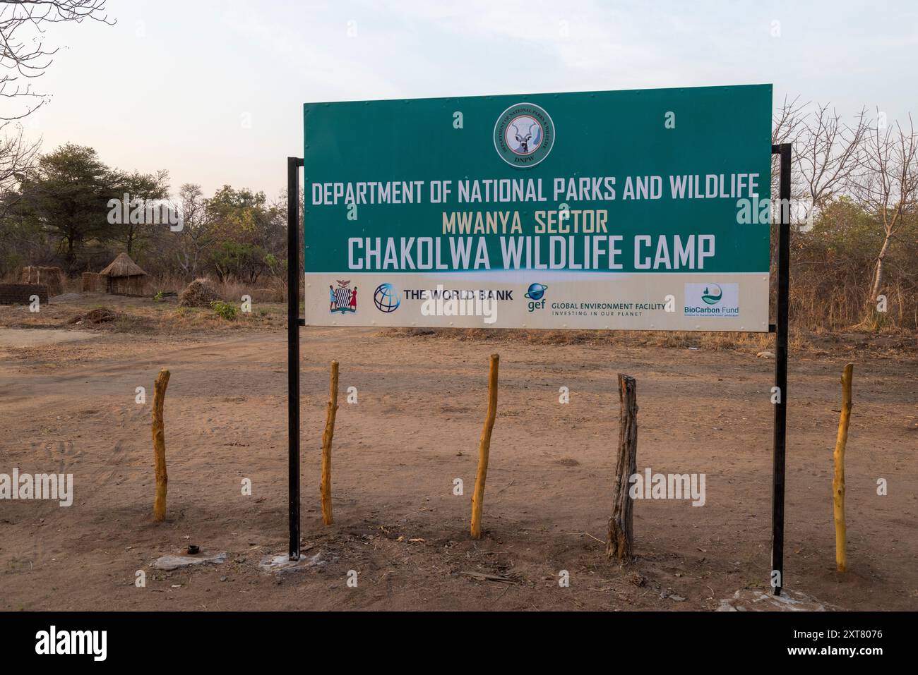 Entrée sud du parc national de Luambe au Chakolwa Wildlife Camp Banque D'Images