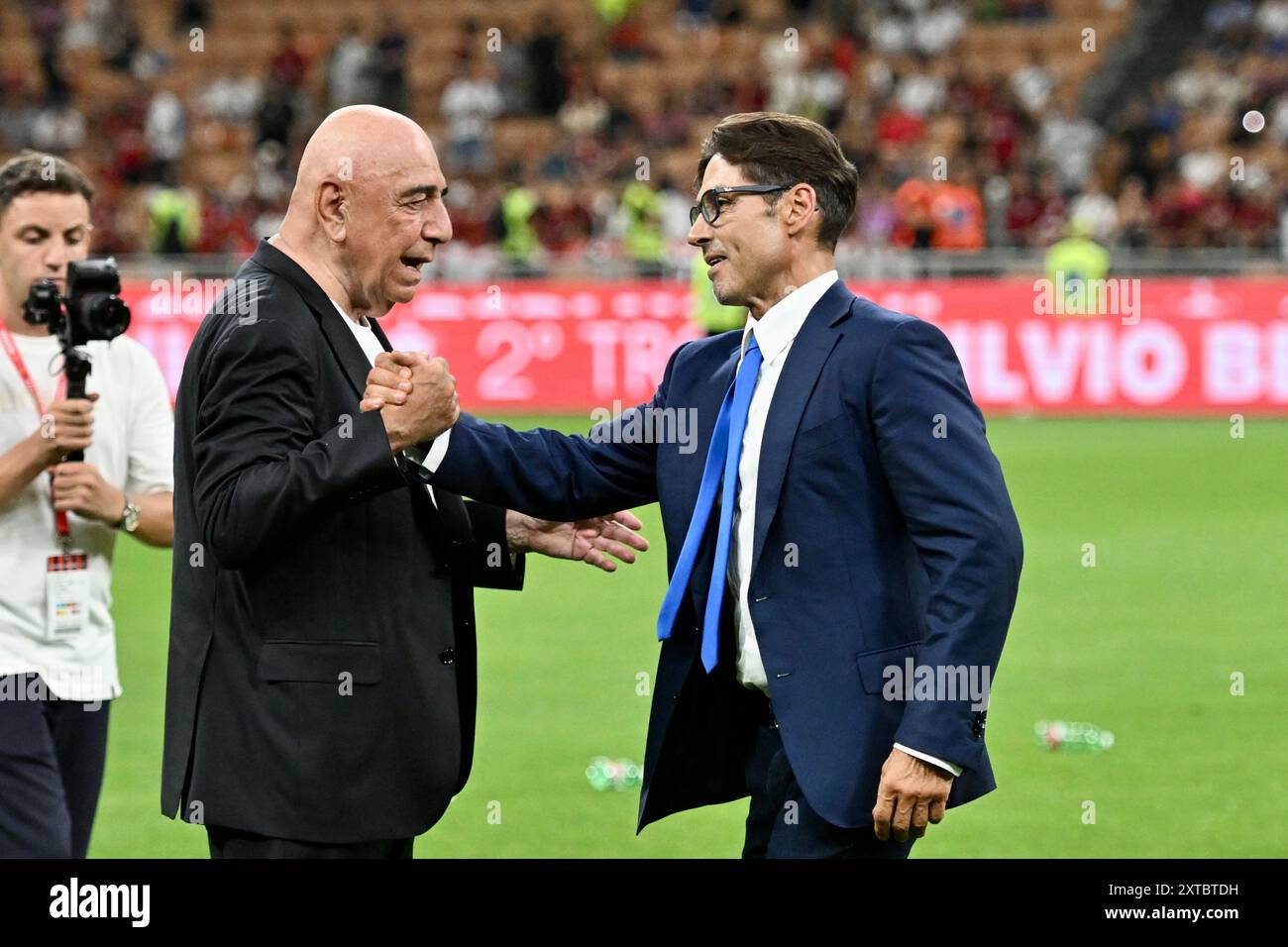 Adriano Galliani, PDG d'AC Monza, et Pier Silvio Berlusconi au Trofeo Silvio Berlusconi au stade San Siro, Milan, Italie - mardi 13 août 2024. Sport - Football (photo AC Monza/LaPresse par Studio Buzzi) Banque D'Images