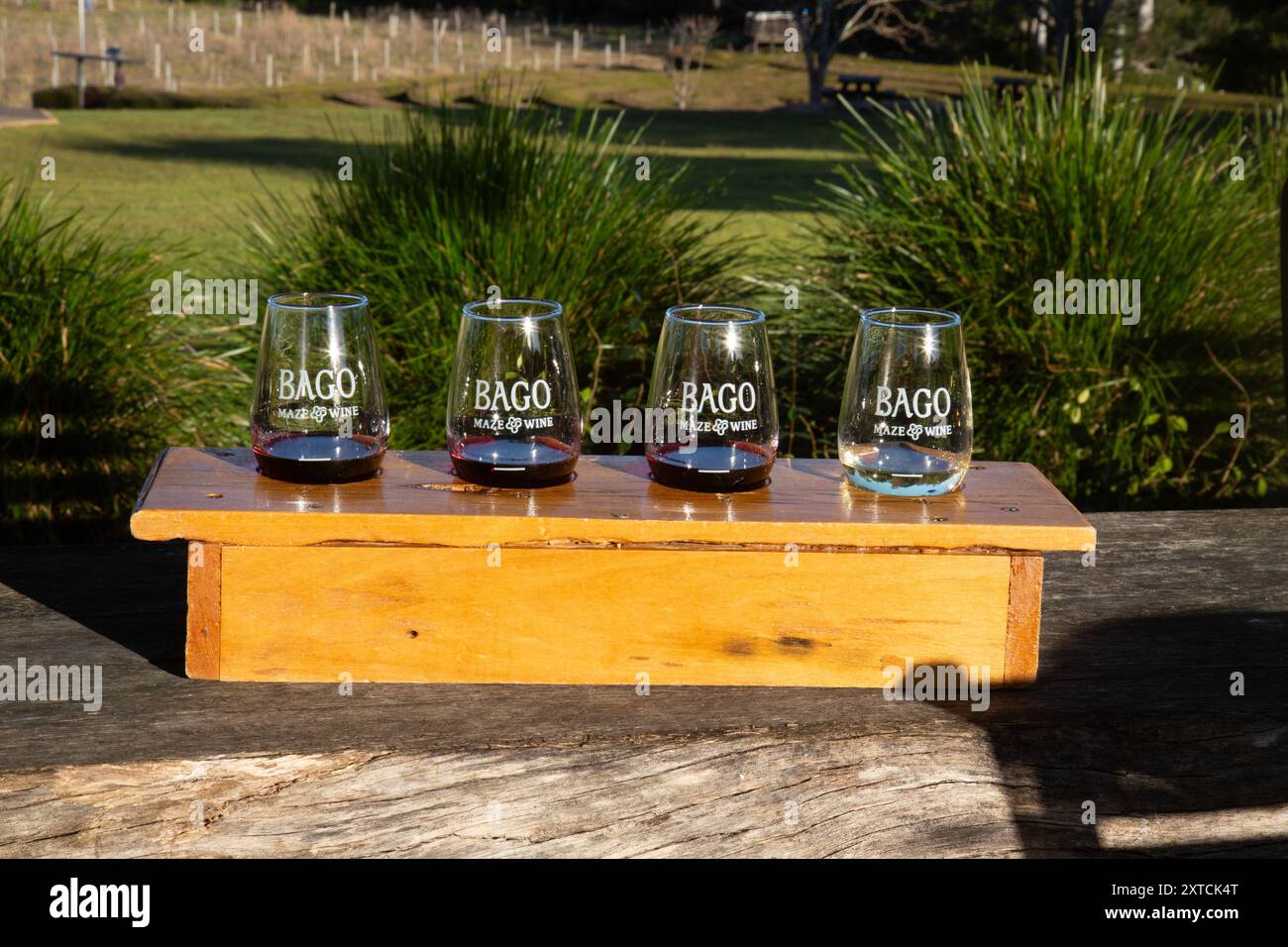 23 juillet 2024- Bago Winery and Vineyards situé au sud de Port Macquarie, NSW, Australie. Palettes de dégustation de vin. Banque D'Images