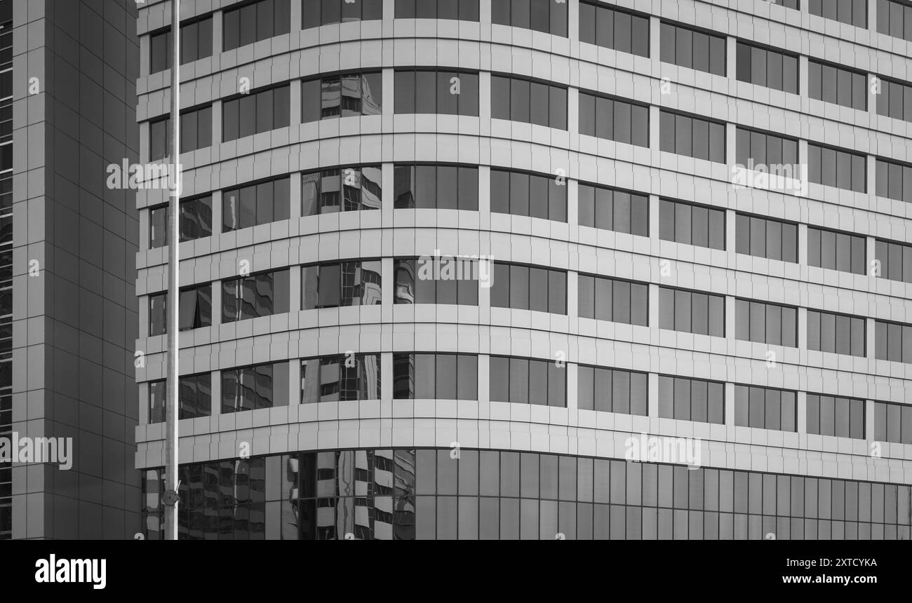 Immeuble de bureaux moderne. Immeubles de bureaux Cityscape avec une architecture d'entreprise moderne - concept d'entreprise et de succès. Architecture moderne abstraite fra Banque D'Images