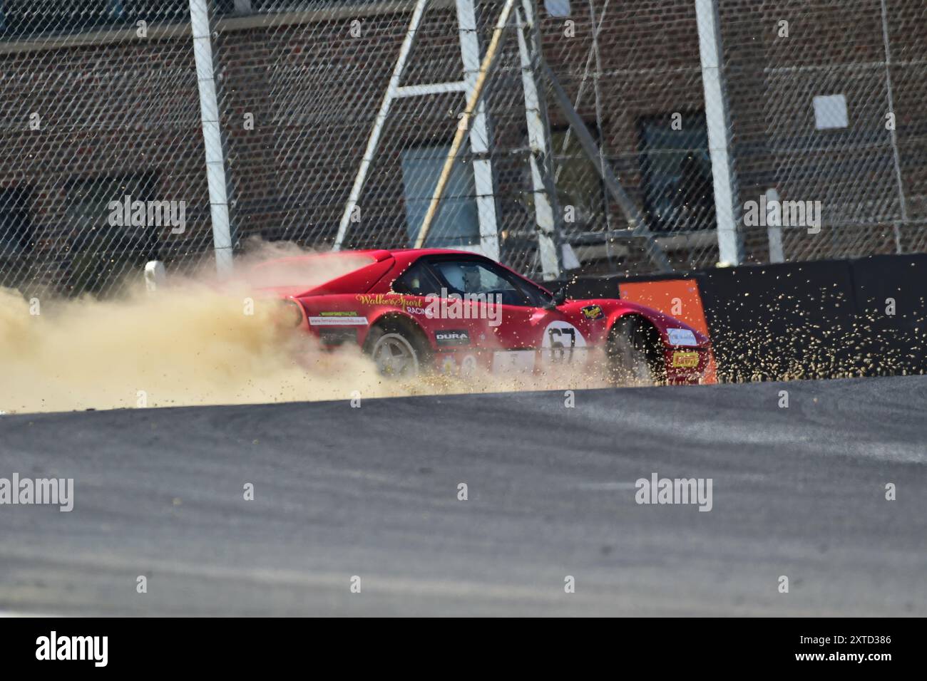 Robert Greaves, Ferrari 328 GTB, dans le casier à Clearways, Festival Italia, Superformance Ferrari Club Classic Series, du Ferrari Club Banque D'Images