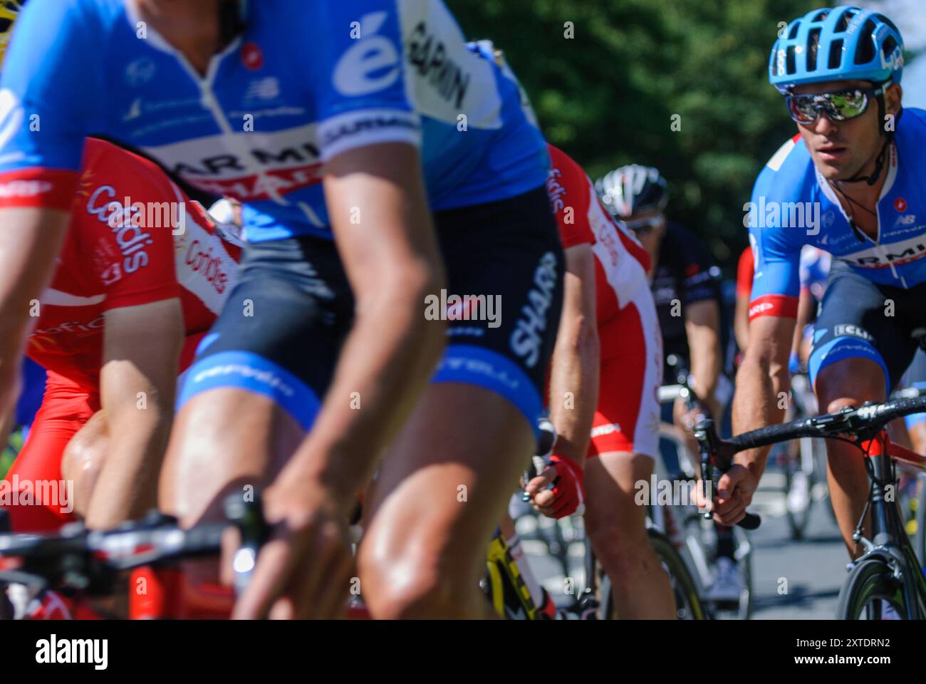 Tor de France, le Grand départ - course cycliste en direction du sud de Ripon à Harrogate dans le Yorkshire du Nord Banque D'Images Tor de France, le Grand départ - course cycliste en direction du sud de Ripon à Harrogate dans le Yorkshire du Nord Banque D'Images
