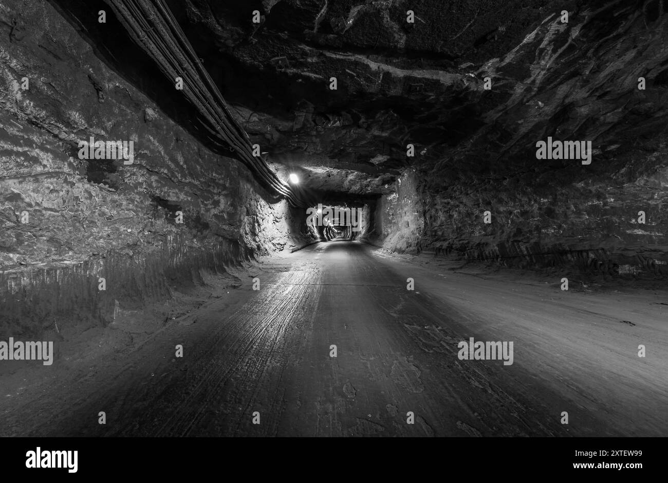 tunnel d'un site d'extraction de sel abandonné Banque D'Images