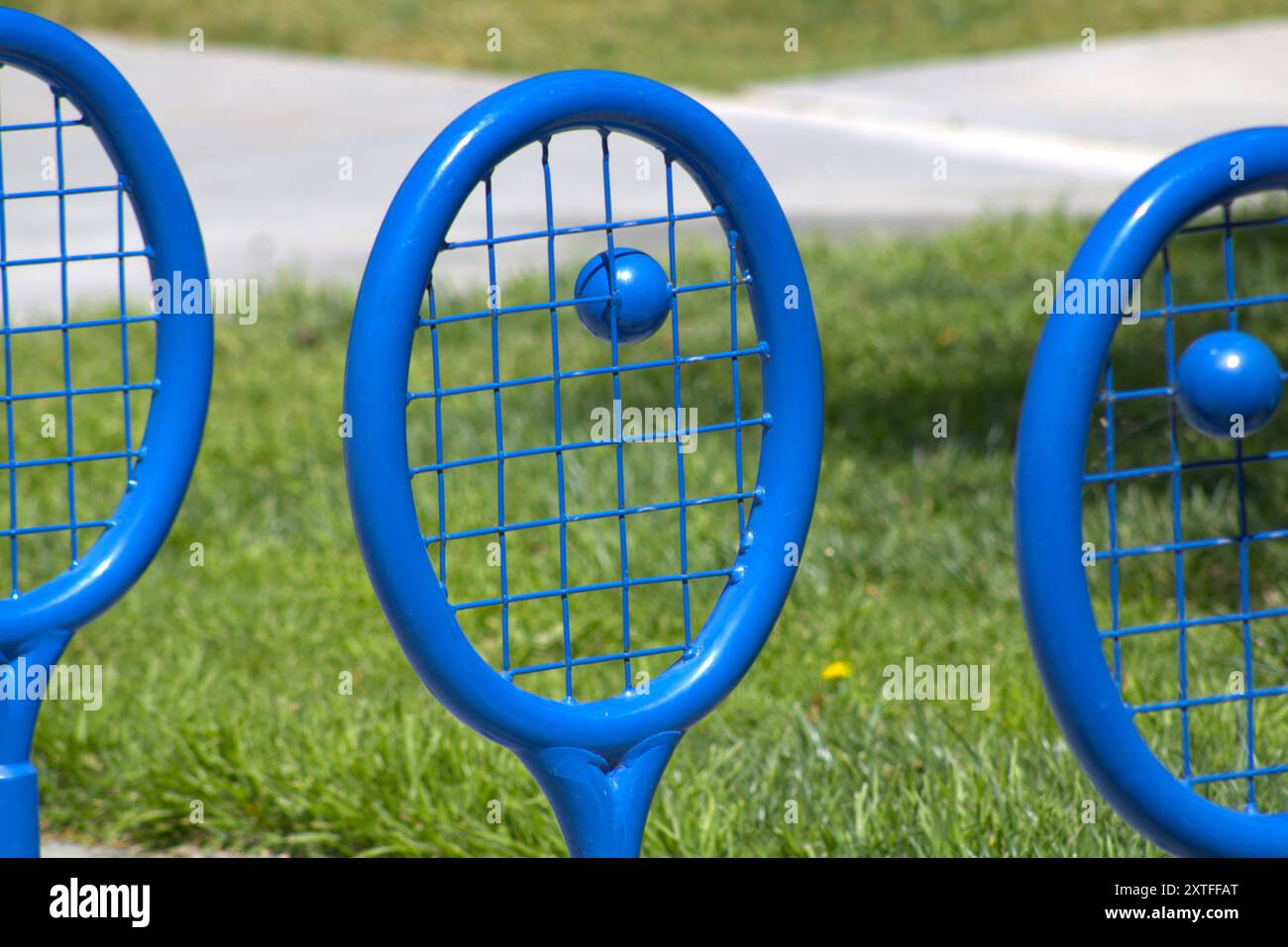 porte-vélos pour raquettes de tennis bleu Banque D'Images