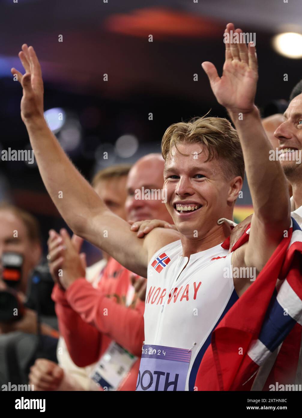 PARIS, FRANCE - 03 AOÛT : Markus Rooth, de Norvège, célèbre sa victoire de la médaille d'or lors du Décathlon masculin le jour 8 des Jeux Olympiques de Paris 2024 au stade de France le 03 août 2024 à Paris, France. © diebilderwelt / Alamy Stock Banque D'Images