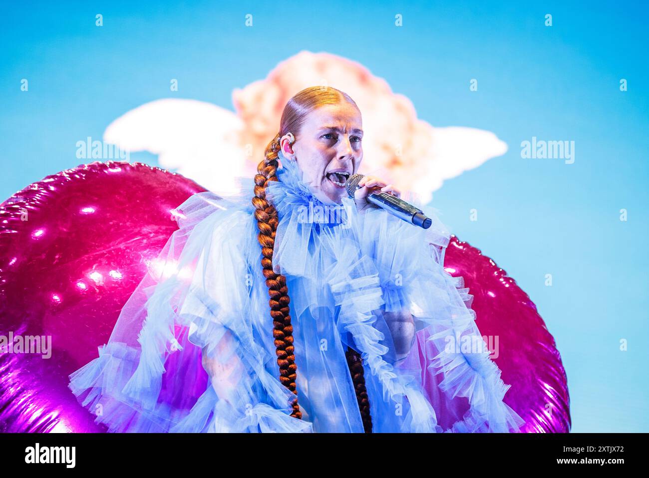 Oslo, Norvège. 10 août 2024. La chanteuse norvégienne Gabrielle donne un concert lors du festival de musique norvégien Oyafestivalen 2024 à Oslo. Banque D'Images