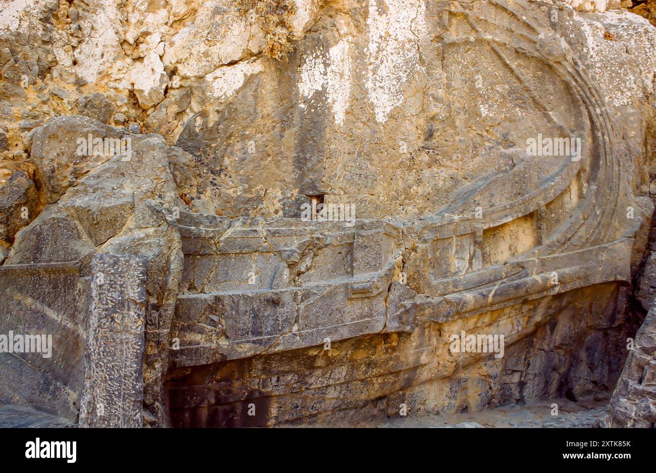 Bateau Acropolis pour Acropole de Lindos. L'image d'un bateau sculpté dans la roche de l'ancienne Acropole de Lindos. Grèce, Europe Banque D'Images