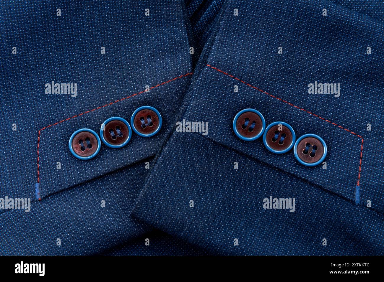 Manche d'une veste homme avec boutons. ELEMENT de gaine. Manchon Banque D'Images Manche d'une veste homme avec boutons. ELEMENT de gaine. Manchon Banque D'Images