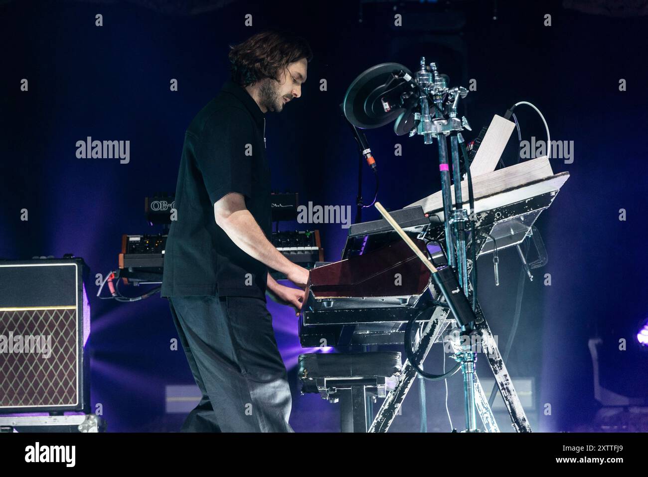 Londres, Royaume-Uni. 02 mai 2024. Elliott Williams de Editors se produit à O2 Academy Brixton à Londres, Royaume-Uni, le 2 mai 2024. (Photo de Roberto Finizio/NurPhoto) crédit : NurPhoto SRL/Alamy Live News Banque D'Images