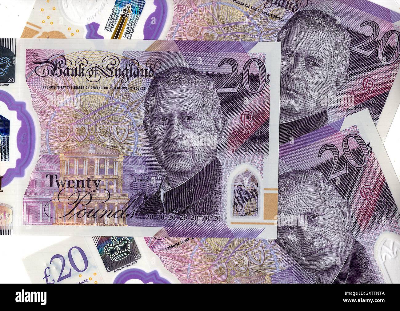 Moderne King Charles III billets de 20 £ du Royaume-Uni sur fond blanc. Banque D'Images