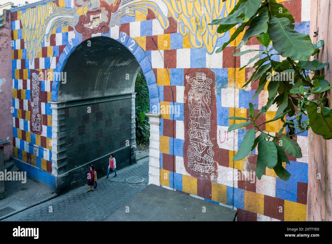 L'arc de Gukumatz, le Serpent à plumes, Chichicastenango, municipalité du département d'El Quiché, Guatemala, Amérique centrale Banque D'Images