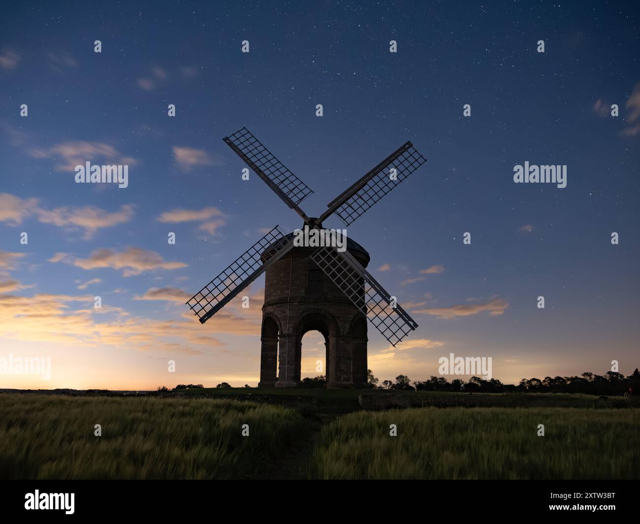 Moulin à vent de Chesterton la nuit. Warwickshire, Royaume-Uni Banque D'Images