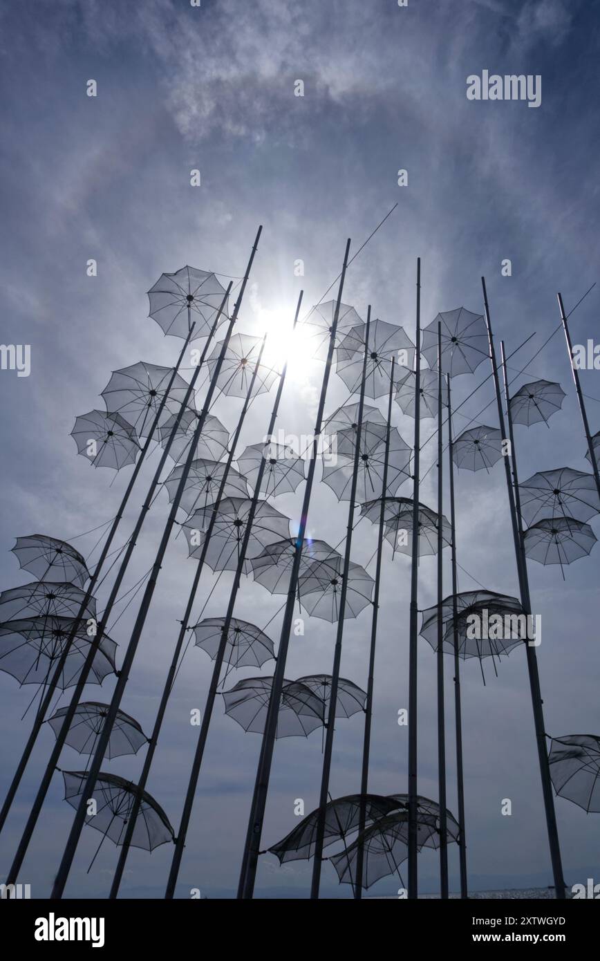 'Zongolopoulos', un art parapluie à Thessalonique Banque D'Images