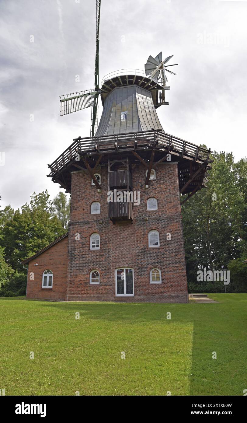 Europe, Allemagne, basse-Saxe, région métropolitaine de Hambourg, ville hanséatique de stade, moulin de Schiffertor, construit en 1856, galerie historique Hollandais, Europ Banque D'Images