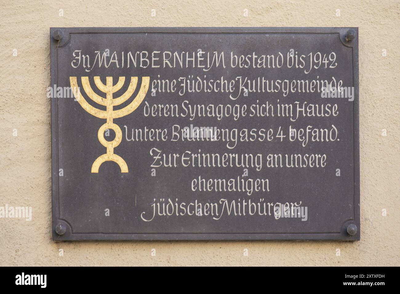 Panneau d'information sur une ancienne synagogue, Mainbernheim, basse-Franconie, Bavière, Allemagne, Europe Banque D'Images
