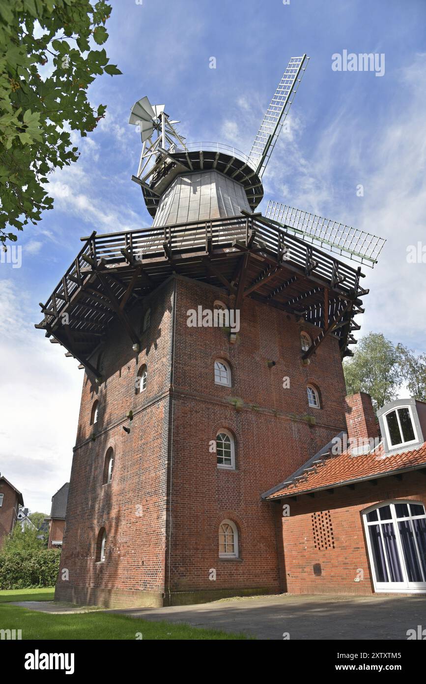 Europe, Allemagne, basse-Saxe, région métropolitaine de Hambourg, ville hanséatique de stade, moulin de Schiffertor, construit en 1856, galerie historique Hollandais, Europ Banque D'Images