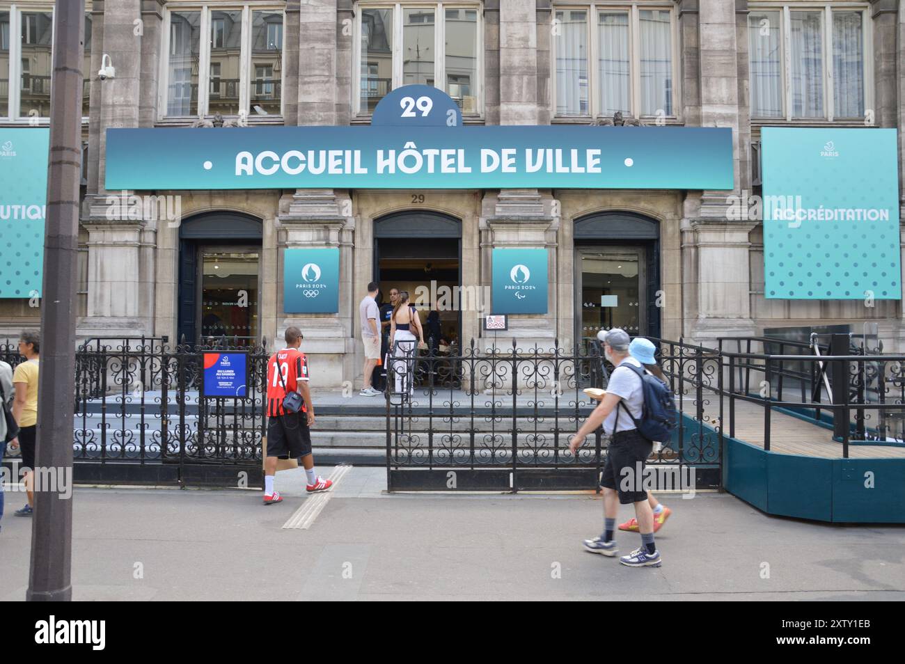 Paris, France - 7 août 2024 - L'entrée de l'accréditation des journalistes à l'Hôtel de ville de Paris, Hôtel de ville de Paris, pendant les Jeux Olympiques de Paris 2024. (Photo de Markku Rainer Peltonen) Banque D'Images