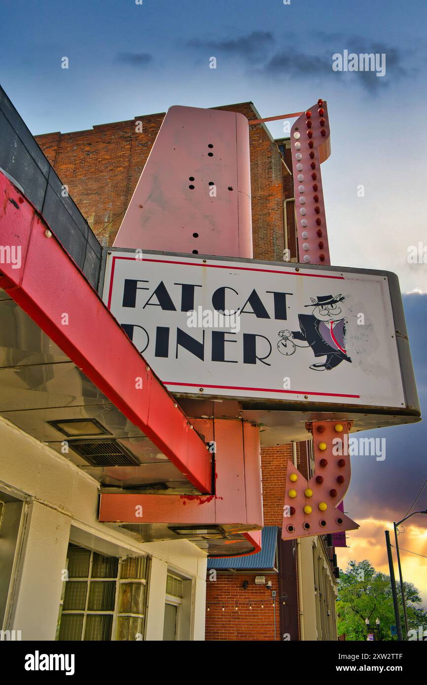 Vintage Fat Cats Diner signe à Lima Ohio USA 2024 Banque D'Images