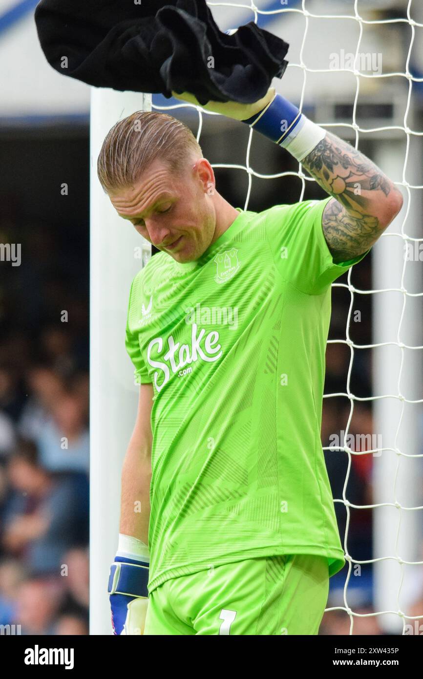 Liverpool, Royaume-Uni. 17 août 2024. Le gardien Jordan Pickford (1) réagit lors du match Everton FC v Brighton & Hove Albion FC English premier League à Goodison Park, Liverpool, Angleterre, Royaume-Uni le 17 août 2024 Credit : Every second Media/Alamy Live News Banque D'Images