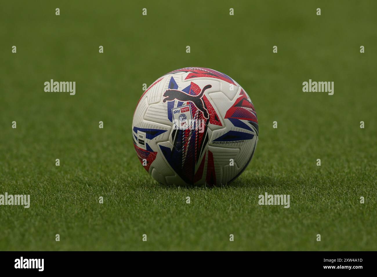 Un match Sky Bet EFL lors du match Sky Bet League 2 entre Carlisle United et Barrow à Brunton Park, Carlisle le samedi 17 août 2024. (Photo : Michael Driver | mi News) crédit : MI News & Sport /Alamy Live News Banque D'Images