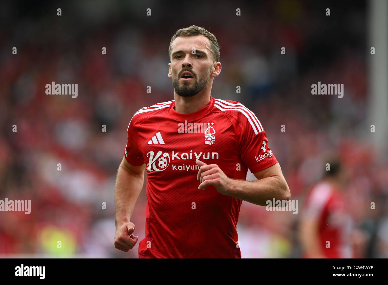 Harry Toffolo de Nottingham Forest lors du match de premier League entre Nottingham Forest et Bournemouth au City Ground, Nottingham le samedi 17 août 2024. (Photo : Jon Hobley | mi News) crédit : MI News & Sport /Alamy Live News Banque D'Images