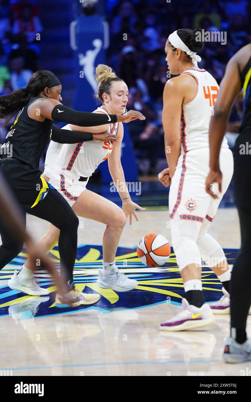 Arlington, Texas, États-Unis. 16 août 2024. La garde Marina Mabrey #4 du Connecticut Sun se dirige vers le panier lors du match WNBA contre Dallas Wings entre les Dallas Wings et le Connecticut Sun au College Park Center. Score final Dallas Wings 91 - 109 Connecticut Sun. le 16 août 2024 à Arlington, Texas, États-Unis. (Crédit image : © Javier Vicencio/eyepix via ZUMA Press Wire) USAGE ÉDITORIAL SEULEMENT! Non destiné à UN USAGE commercial ! Banque D'Images