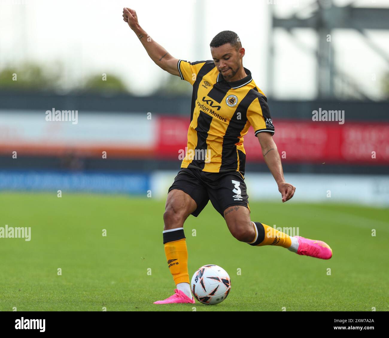 Boston, Royaume-Uni, 17 août 2024. Cameron Green de Boston United, lors de Boston United vs Forest Green Rovers Vanarama National League. Banque D'Images