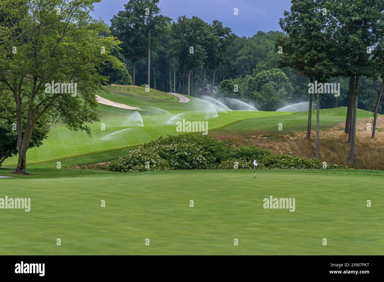 Arroseurs de parcours de golf, Pennsylvanie, États-Unis Banque D'Images