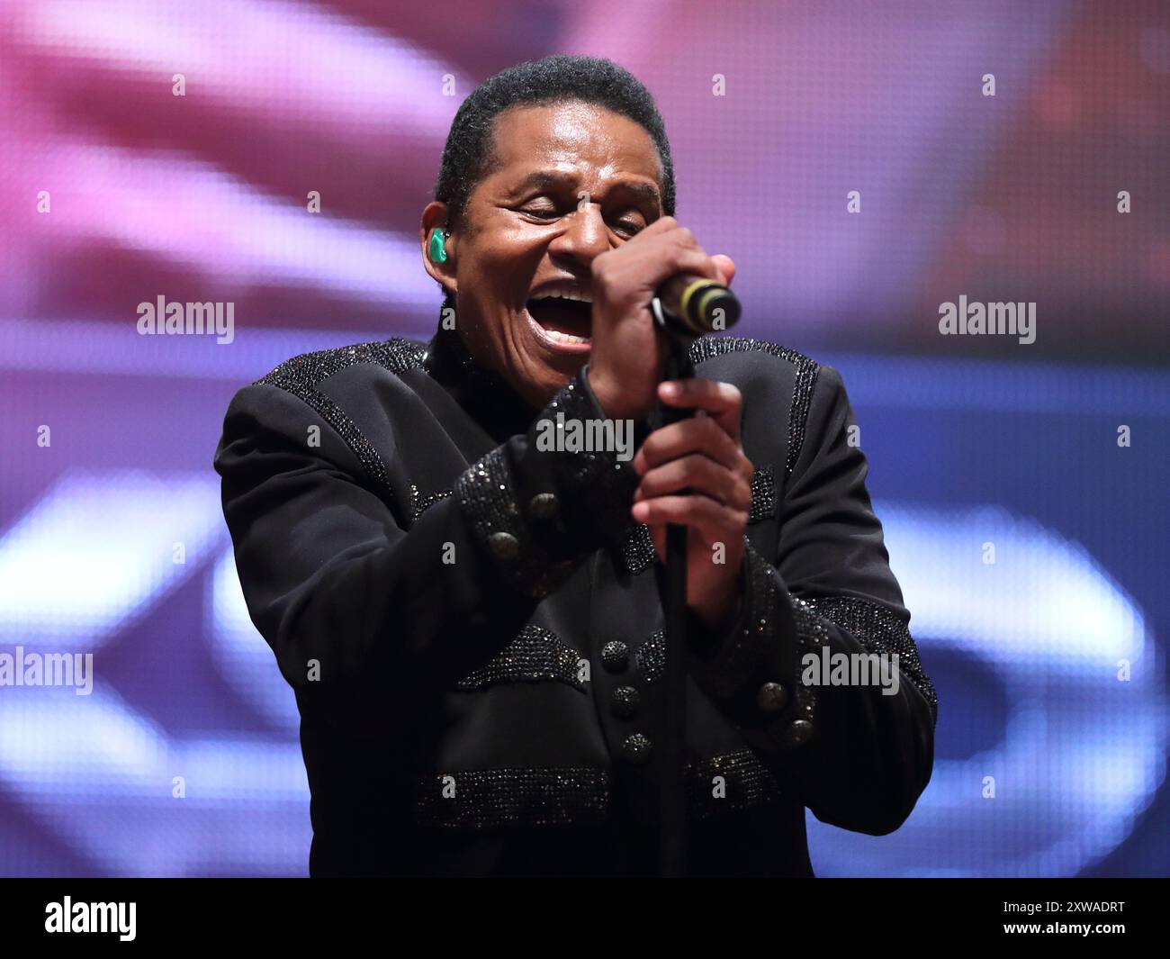 Henley-on-Thames, Royaume-Uni, 18 août 2024. Les Jacksons jouent sur la scène du Rewind South 80s Music Festival 2024. Crédit : Uwe Deffner/Alamy Live News Banque D'Images