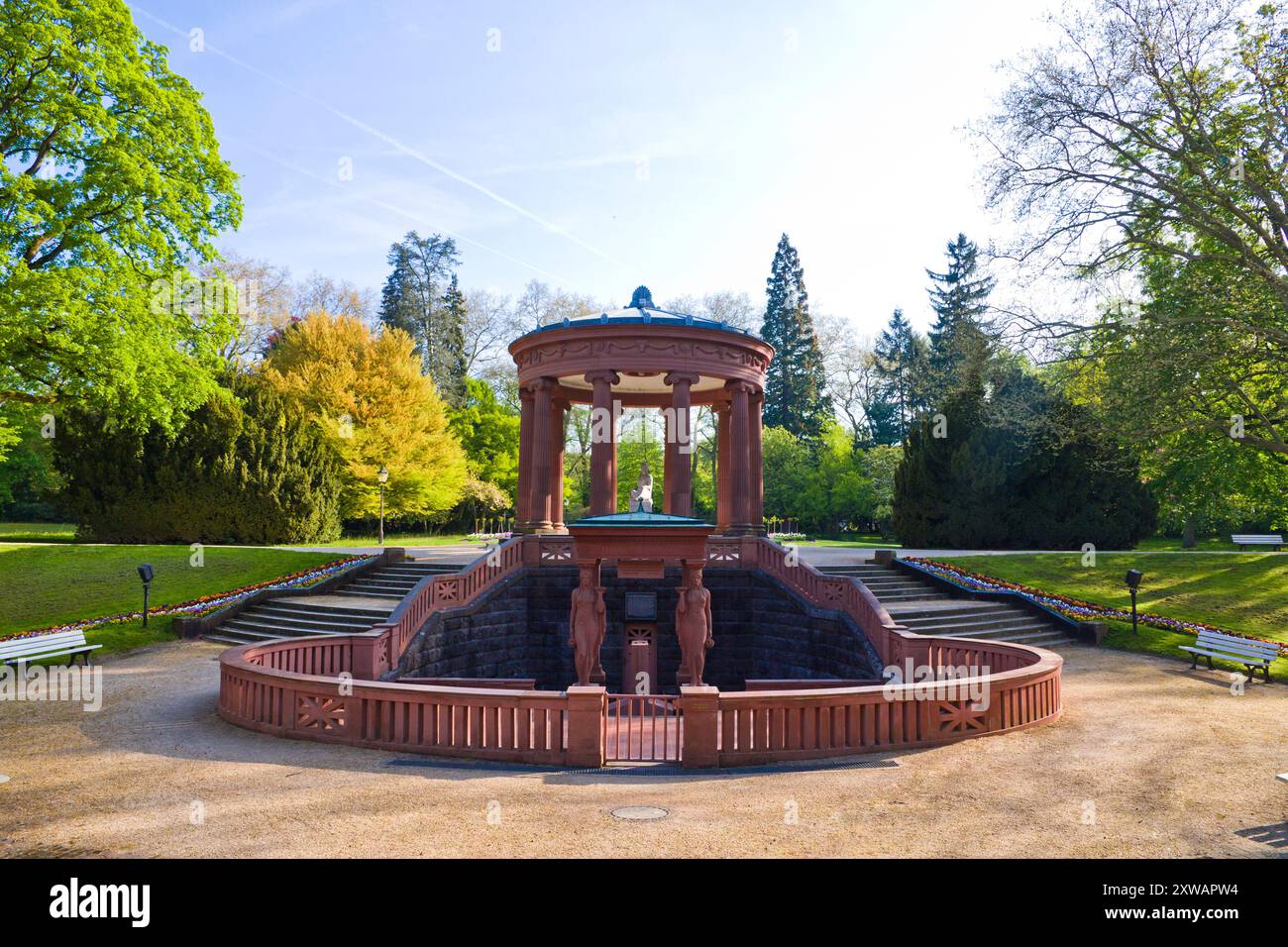 Kurpark public Park en été, Bad Homburg ville, Allemagne. Banque D'Images