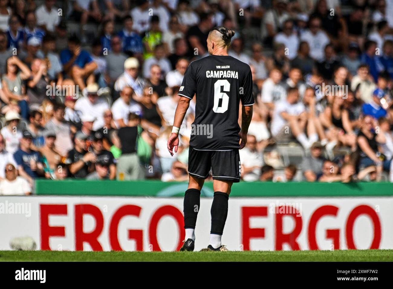 17.08.2024, CENTUS Arena, Aalen, GER, DFB Pokal, VFR Aalen vs FC Schalke 04, im Bild Luigi Campagna (Aalen, #6) Foto ? La réglementation nordphoto GmbH/Hafner DFL interdit toute utilisation de photographies comme séquences d'images et/ou quasi-vidéo Banque D'Images