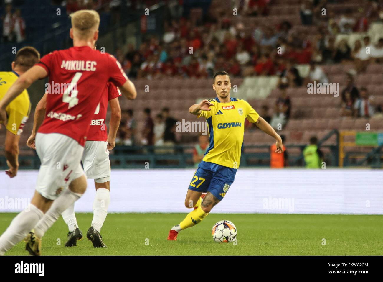 Cracovie, Pologne. 19 août 2024. Football 2024 2025 Betclic 1 Liga Wisla Krakow vs Arka Gdynia op : Joao Oliveira crédit : Konrad Swierad/Alamy Live News Banque D'Images